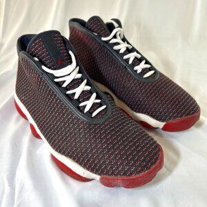 Nike AIR JORDAN Horizon Bred Mens Size 10 Sneakers Red Black 823581-001